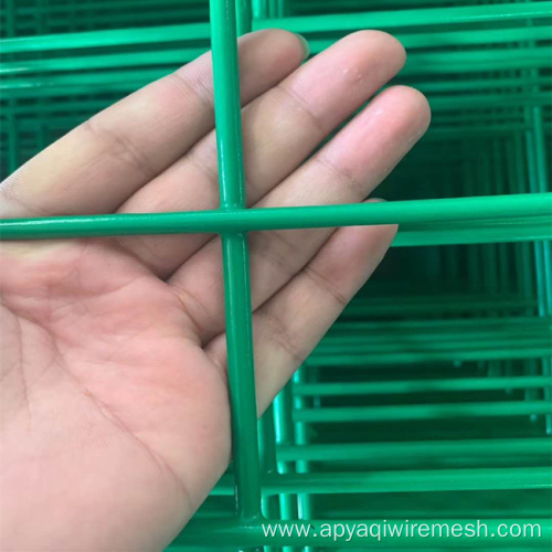 Green PVC Galvanized welded iron wire mesh fence